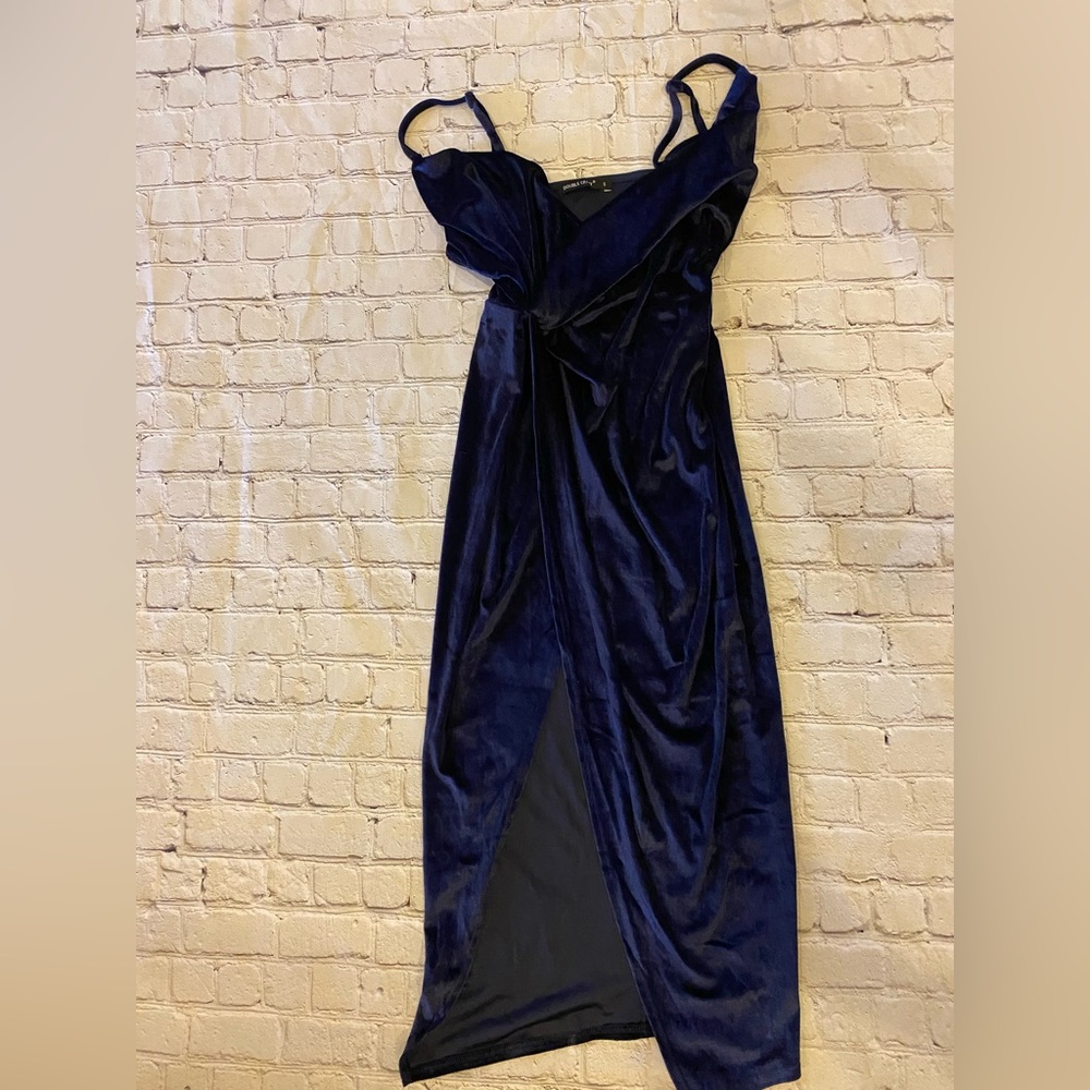 New without tags size small dark blue velvet like dress